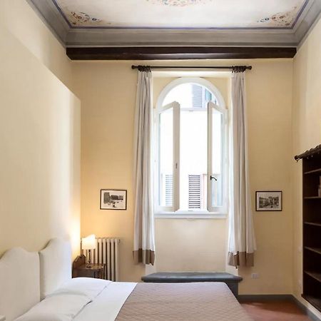 Ferienwohnung Rondinelli Charme Prestige Florenz Exterior foto