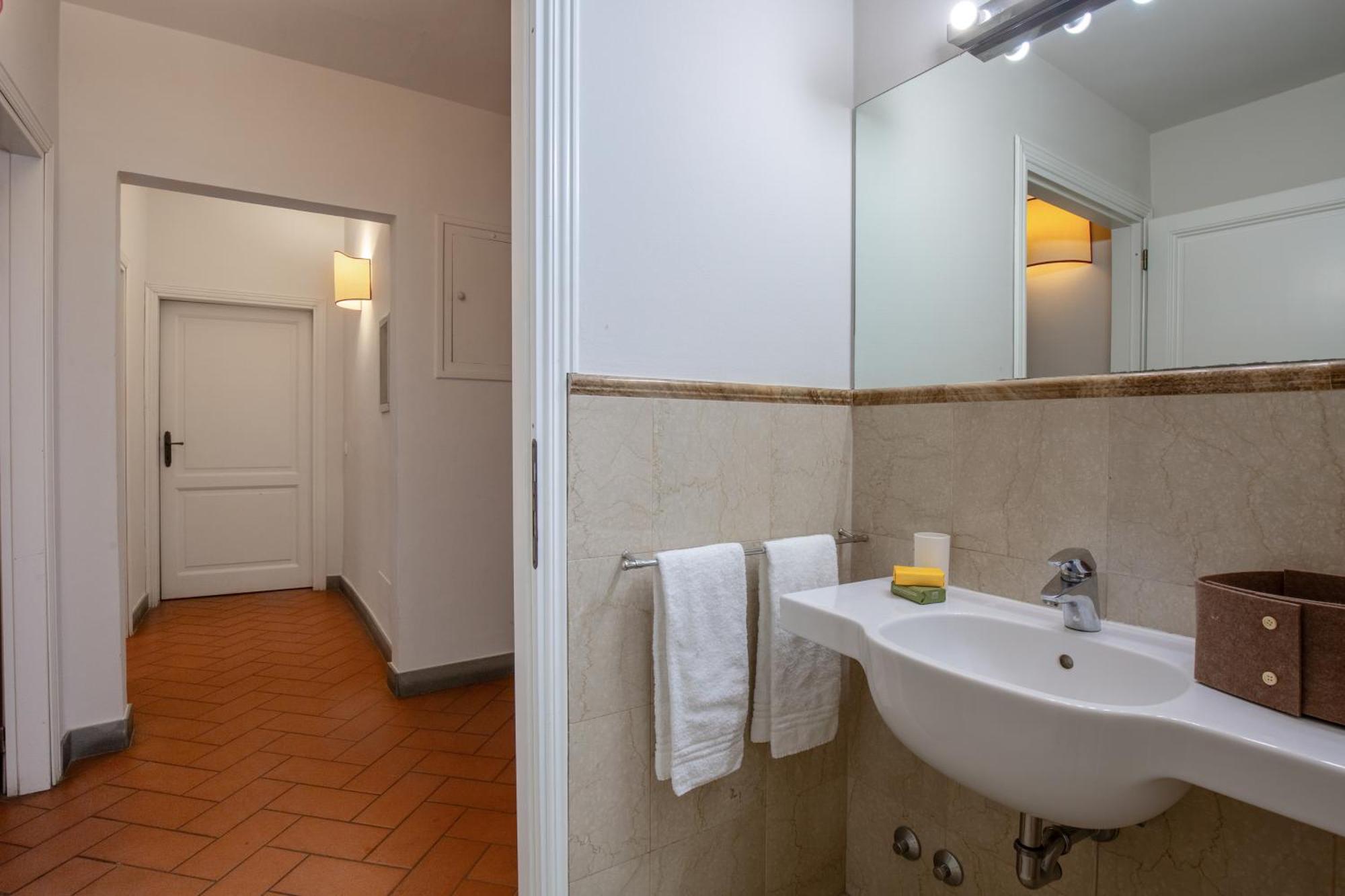 Ferienwohnung Rondinelli Charme Prestige Florenz Exterior foto